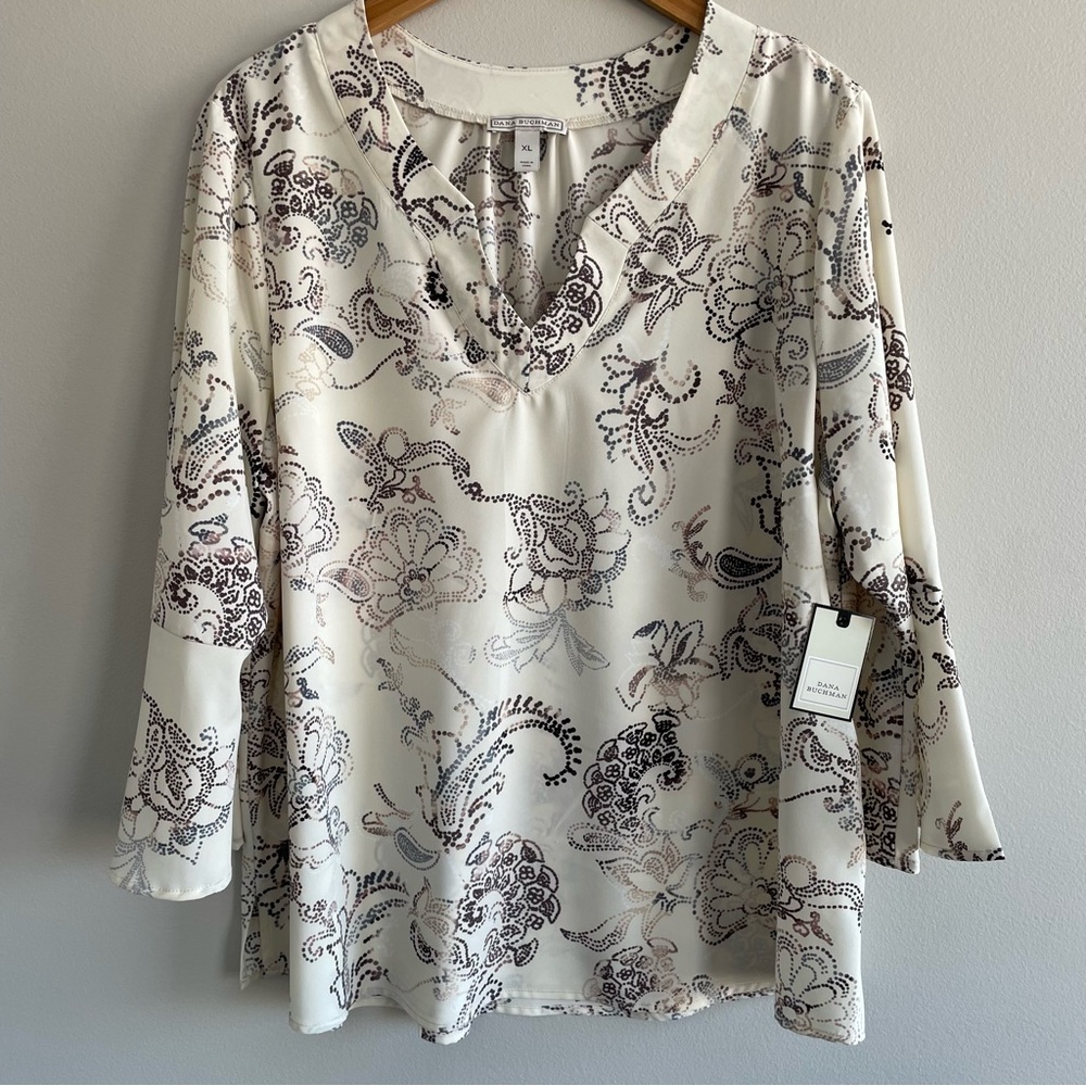 Dana Buchman Cream and Black Floral Blouse
